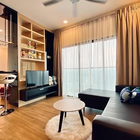 Merana Symphony Tower Apartment Cheras Bagian luar foto